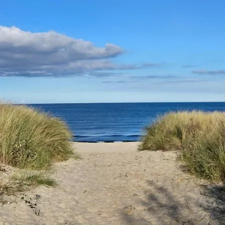 Neu Grosser Eingezaeunter Garten - Apartmenthaus-usedom Familie Stopp 