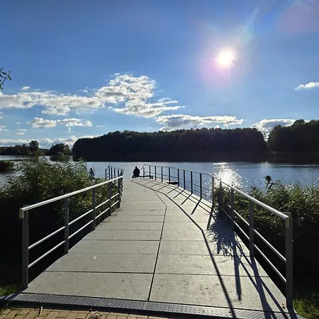 Neu Grosser Eingezaeunter Garten - Apartmenthaus-usedom Familie Stopp 
