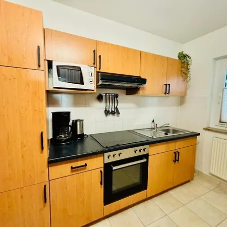 Neu Grosser Eingezaeunter Garten - Apartmenthaus-usedom Familie Stopp 