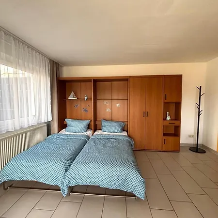 Neu Grosser Eingezaeunter Garten - Apartmenthaus-usedom Familie Stopp 